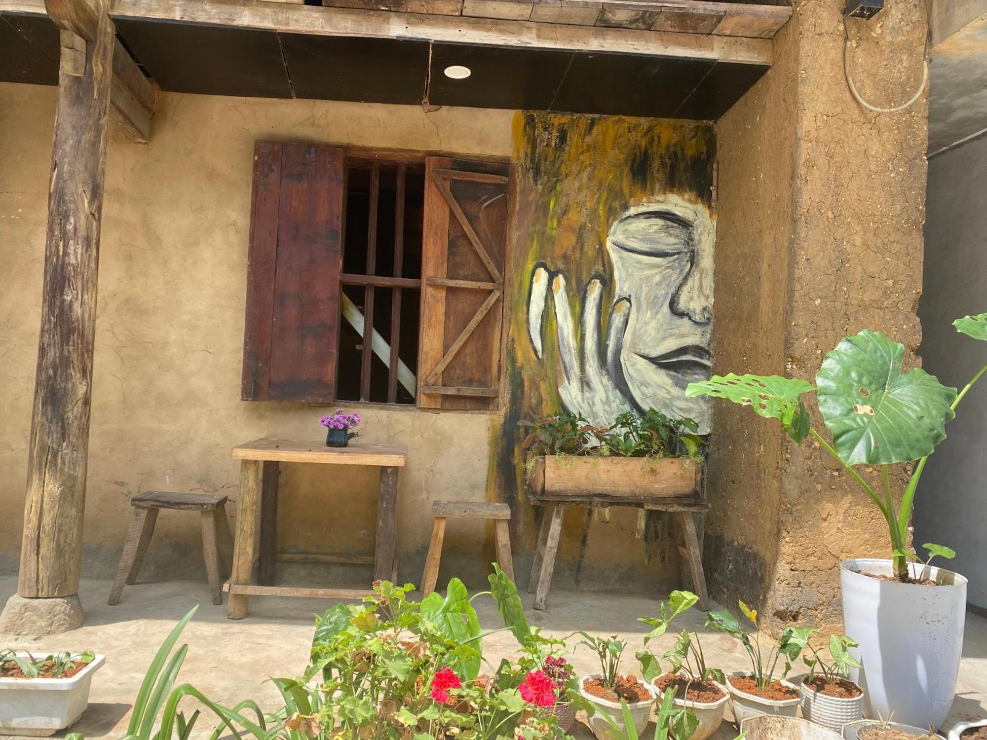 Le Petit Home Dong Van  Extérieur photo