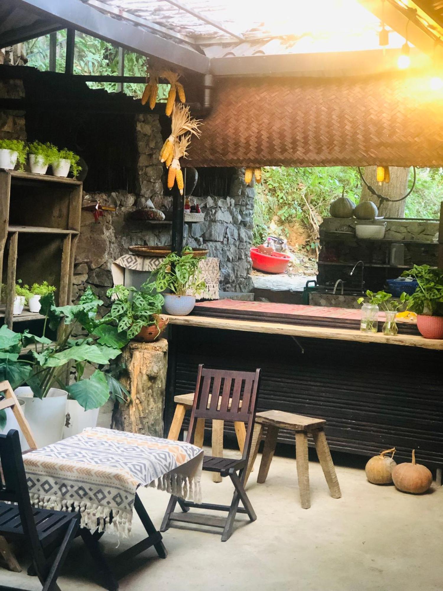 Le Petit Home Dong Van  Extérieur photo